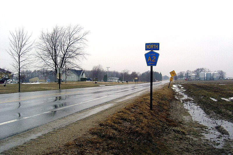 File:A2 Blue Star Highway (Allegan).JPG