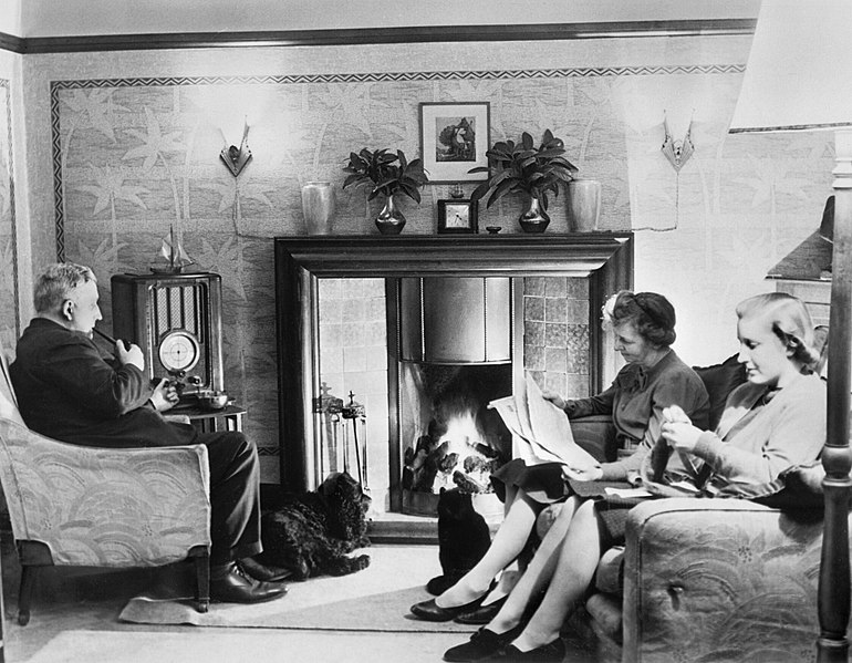 File:A family relaxes at home in Taunton, Somerset, on a Sunday afternoon during 1942. D12274.jpg