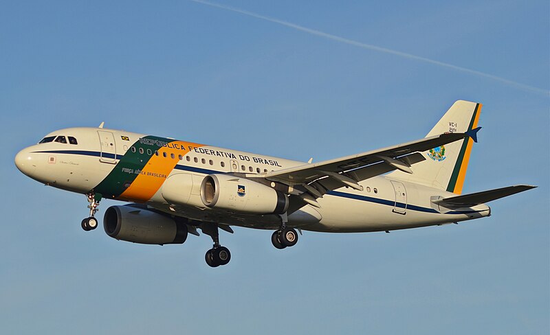 File:Airbus A319CJ Brazilian Air Force FAB2101 (23034931879).jpg