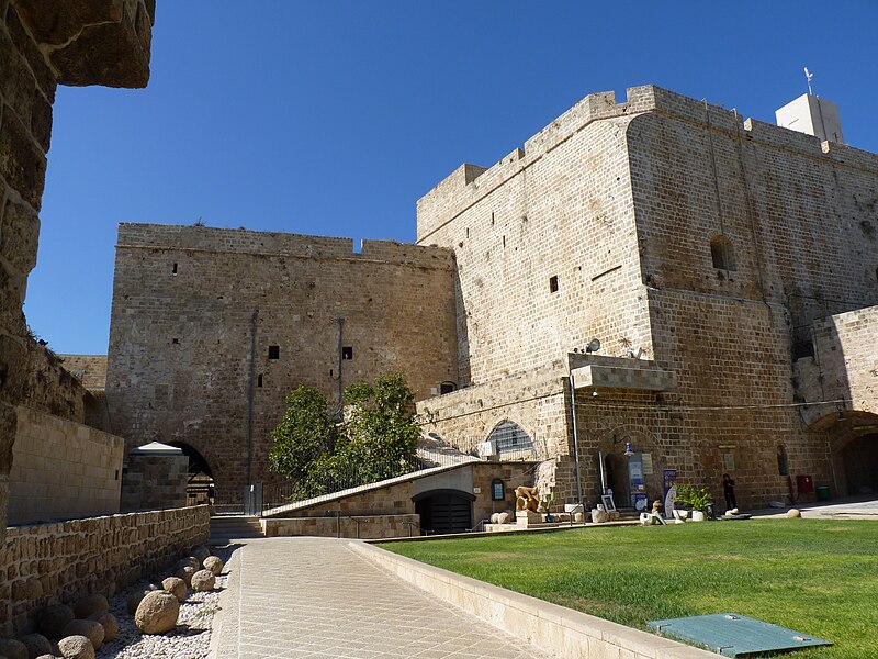 File:Akko Castle 29 (5148495986).jpg