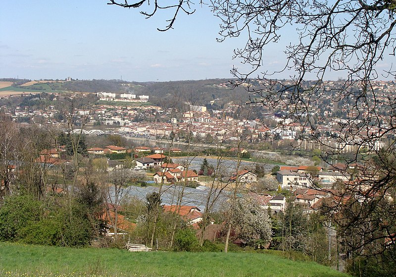 Plik:Albigny-sur-Saône-vue-11.JPG