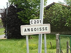Panneau d'entrée au bourg d'Angoisse.
