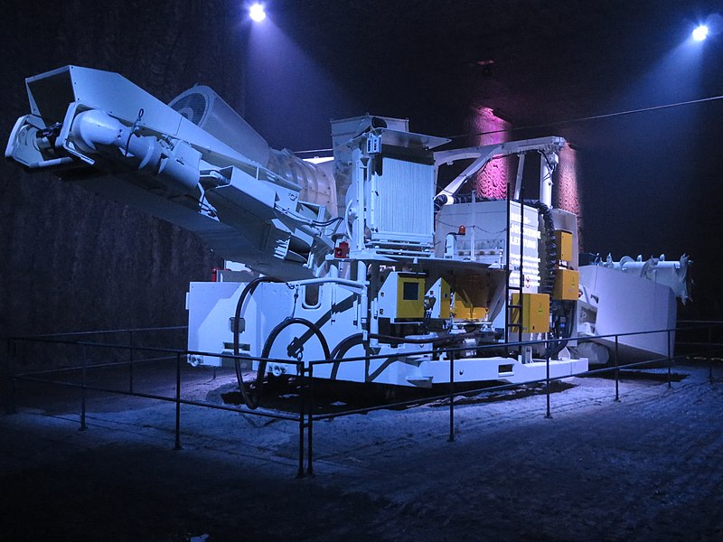 File:Bad Friedrichshall Continuous Miner 20180923.jpg