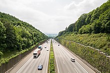 Autobahn 2 durch den Herforder Stuckenberg, Blick Richtung Dortmund