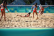 Deutsch: Beachvolleyball bei den Olympischen Jugendspielen 2018; Tag 8, 14. Oktober 2018; Mädchen, Achtelfinale – Bolivien-Puerto Rico 0:2 (18–21/18–21 ) English: Beach volleyball at the 2018 Summer Youth Olympics at 14 October 2018 – Girls Round of 16 – Bolivia-Puerto Rico 0:2 (18–21/18–21 )