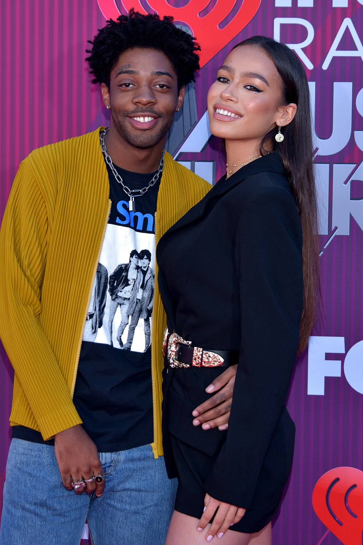 File:Brent Faiyaz and Zahara Davis 2019 by Glenn Francis.jpg - Wikimedia Co...