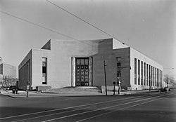 Brooklyn Public Library's Central Library in January 1941 shortly before it opened. Brooklyn Public Library LOC gsc.5a06136.jpg