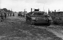 Bundesarchiv Bild 101I-218-0525-05, Russland-Süd (Don, Stalingrad), Panzer III.jpg