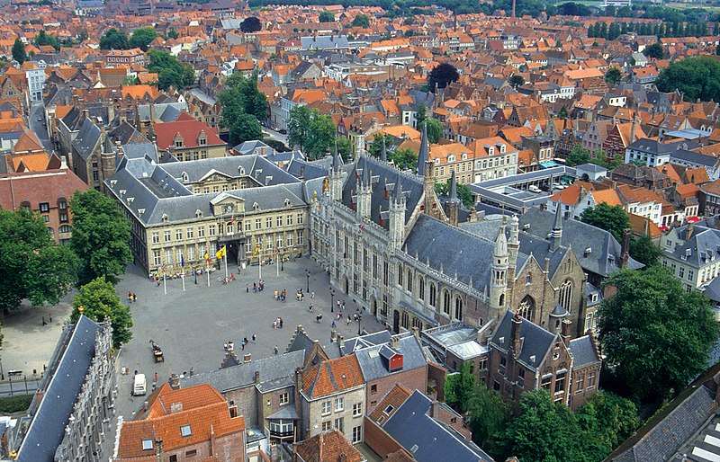 File:Burg square - Brugge.jpg
