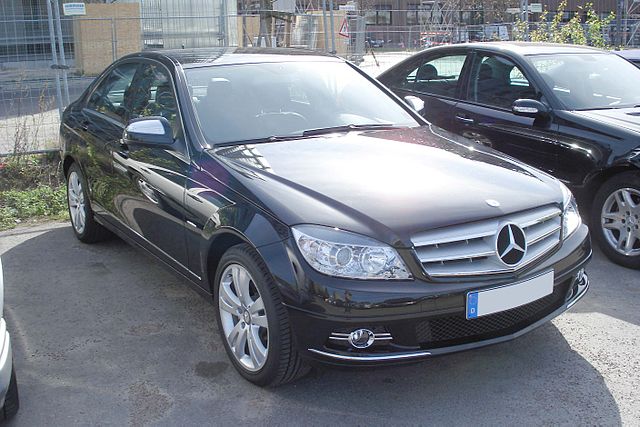 File:C200K (W204) Avantgarde front black.jpg - Wikimedia Commons