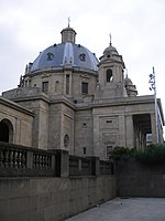 Monumento a los Caídos, мемориал франкистов, обсуждается вопрос о его потенциальном сносе.