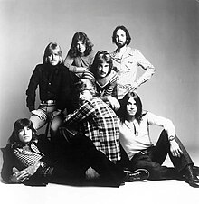 Chicago 1975 press photo.jpg