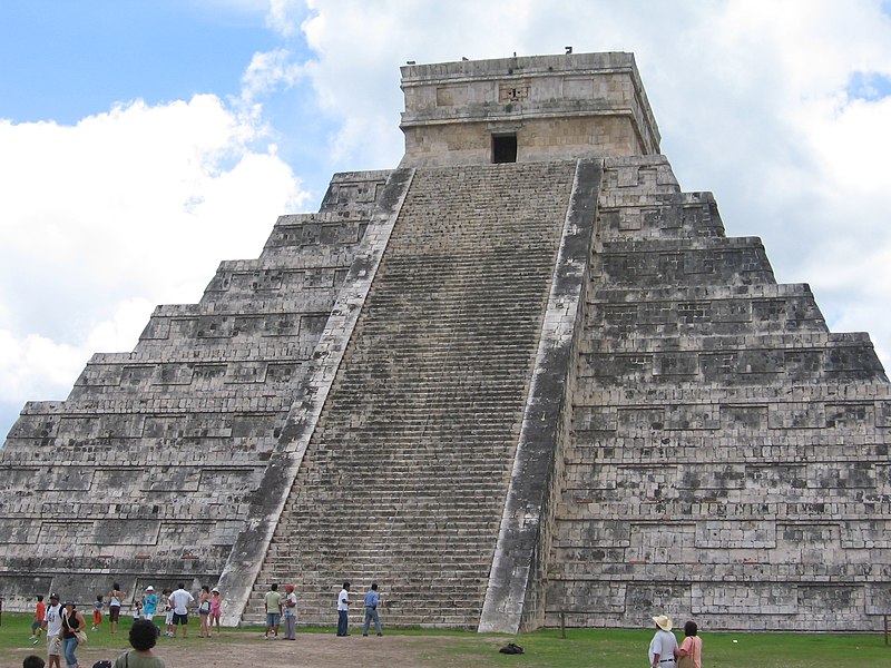 Archivo:Chichen Itza-01.JPG