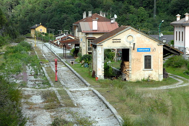 Stazione di Chiusaforte állomás a régi vonalon