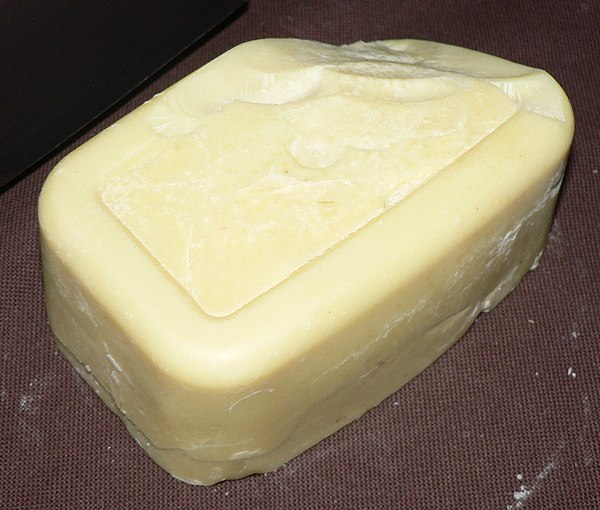 Raw cocoa butter