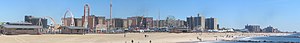 Coney Island Panorama (46923936555) (cropped).jpg