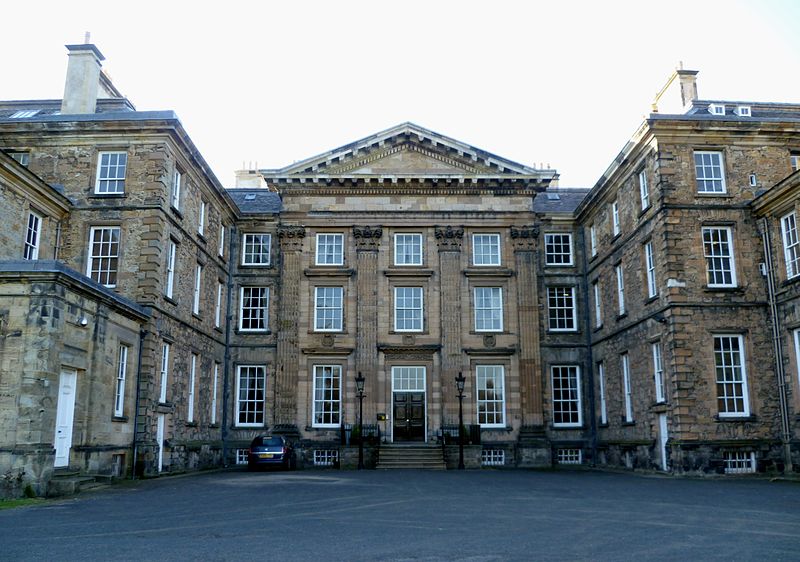 File:Dalkeith Palace in 2011.jpg