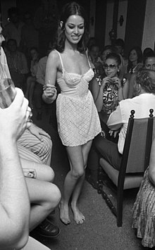 Desfile de modas de ropa interior, Israel 1969
