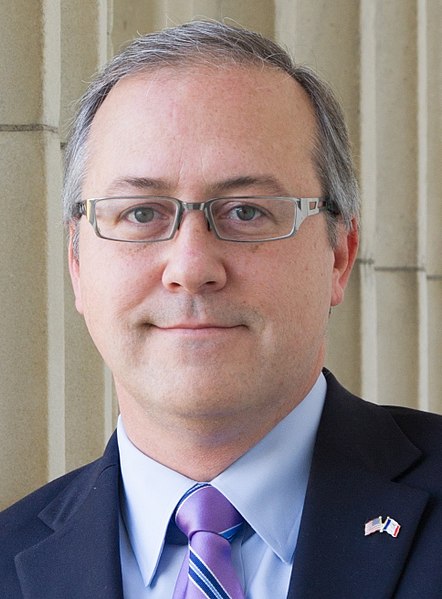 File:David Young official congressional photo (cropped).jpg
