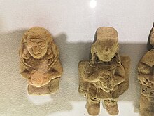 Tolita "decapitators" exposed in the Weilbauer Museum, Quito, Ecuador. Decapitadores de la Tolita.jpg