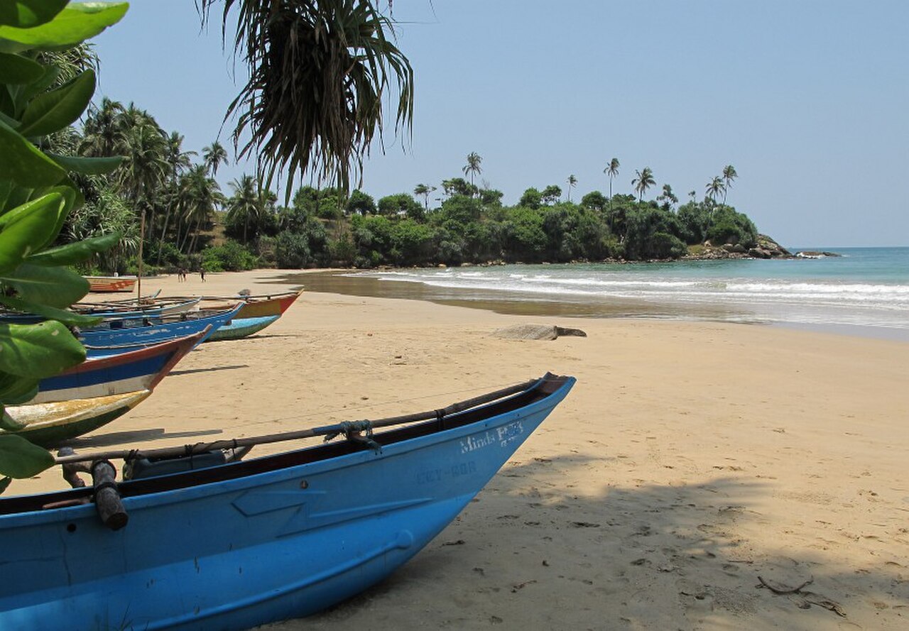Шри ланка в январе. Диквелла Шри Ланка. Пляж Диквелла Шри. Dickwella Beach Шри Ланка. Mirissa Шри Ланка.