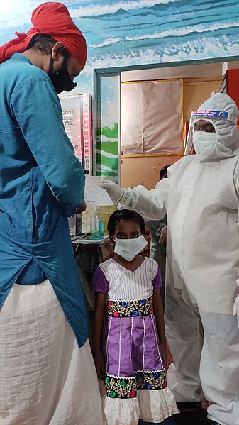 File:During COVID-19 Pandemic-Free Dental checkup for underprivileged children by a trust -Kolkata West Bengal-September 2021-IMG 20210912 103445.jpg