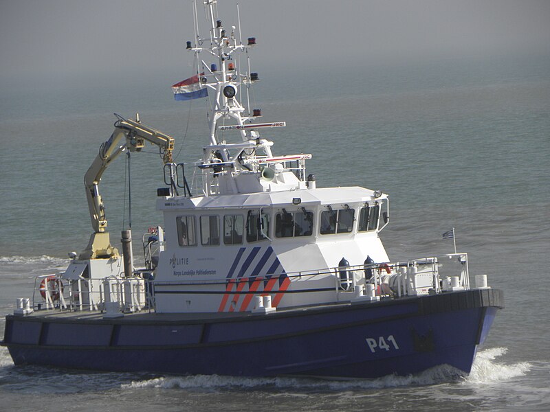 File:Dutch police boat RH (1).jpg