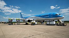 Boeing 757-200 N757ET being inspected for insect debris by NASA researchers EcoDemonstrator on tarmac.jpg