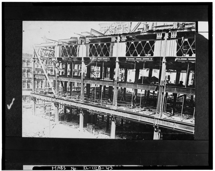 File:Elevated view showing work beginning on 5th floor skeleton - Chicago City Hall, 121 North LaSalle Street, Chicago, Cook County, IL HABS ILL,16-CHIG,94-43.tif