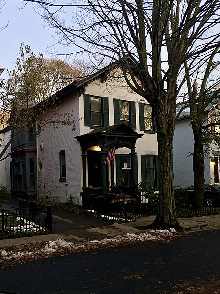 File:F. Scott Fitzgerald House, Buffalo, New York - 20191120.jpg