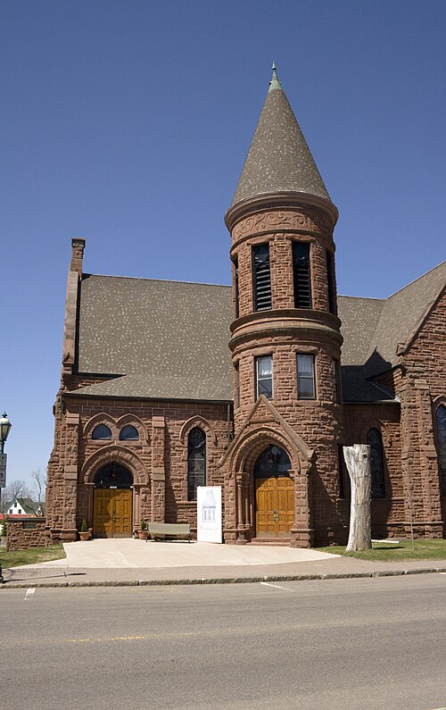 The First Baptist Church is one of many stone structures on Amherst's main street.