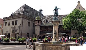 Place de l'Ancienne-Douane (Colmar) makalesinin açıklayıcı görüntüsü