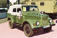 4ドア乗用車型のGAZ-69A。ドイツで登録された民間車で、ソ連軍の車輛を再現したもの。