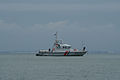 Vedette de la gendarmerie maritime devant le pont de Re