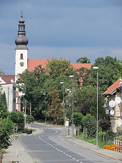 Gliwice, kościół pw. Wniebowzięcia Matki Boskiej, widok od pd-wsch. 01.JPG