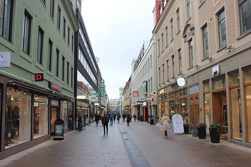 File:Goteborg Kungsgatan.jpg