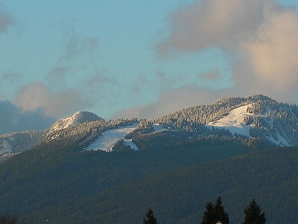 The opening of the episode was filmed at Grouse Mountain, near Vancouver.