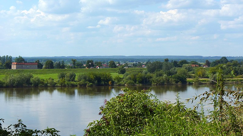 File:Grudziądz - wzgórze widok na odległy brzeg rzeki - panoramio.jpg