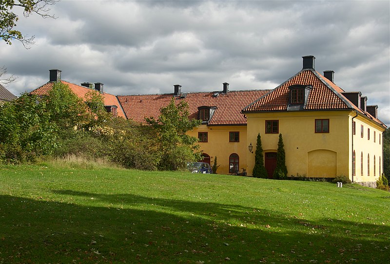 File:Hertigarnas stall september 2011b.jpg