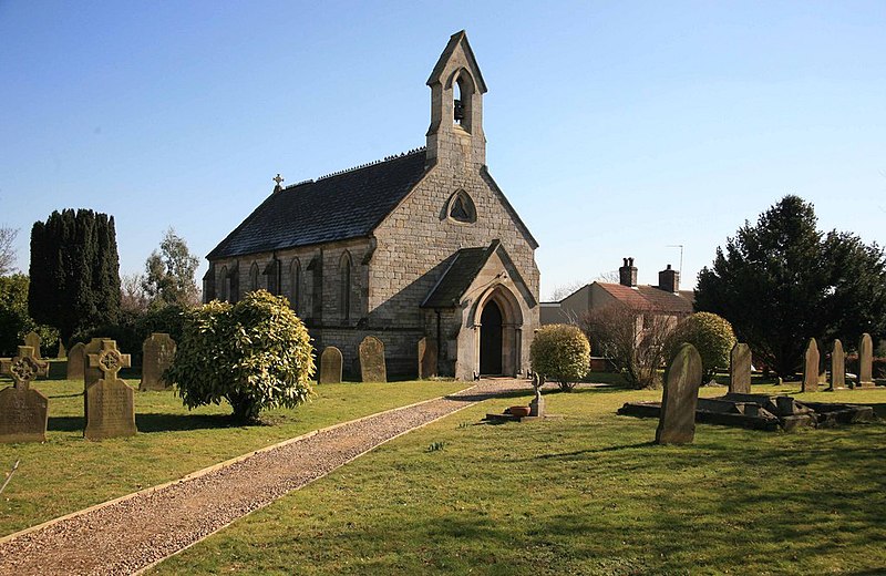 File:Holy Cross church, Kirkby Green - geograph.org.uk - 1743126.jpg