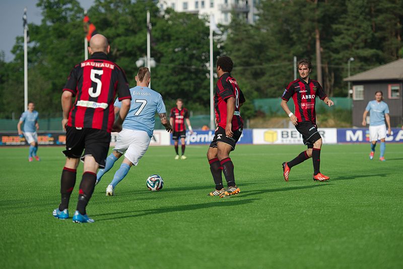 File:IF Brommapojkarna-Malmö FF - 2014-07-06 18-38-32 (7775).jpg