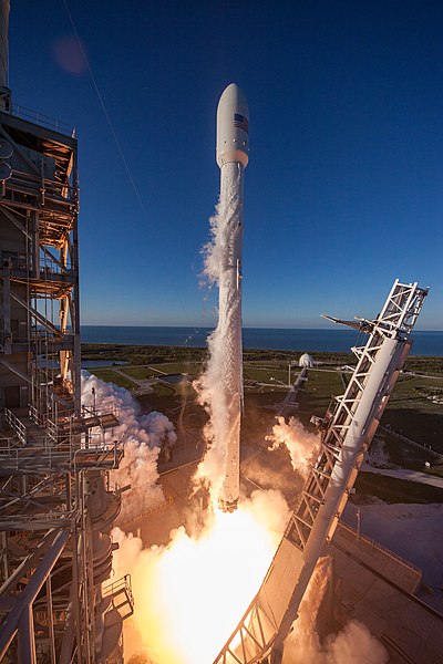 File:Intelsat 35e Mission (35758874355).jpg