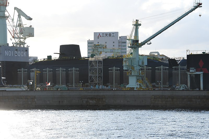 File:JS Oryu(SS-511) left rear view at the Mitsubishi Dockyard Kobe October 7, 2018 02.jpg