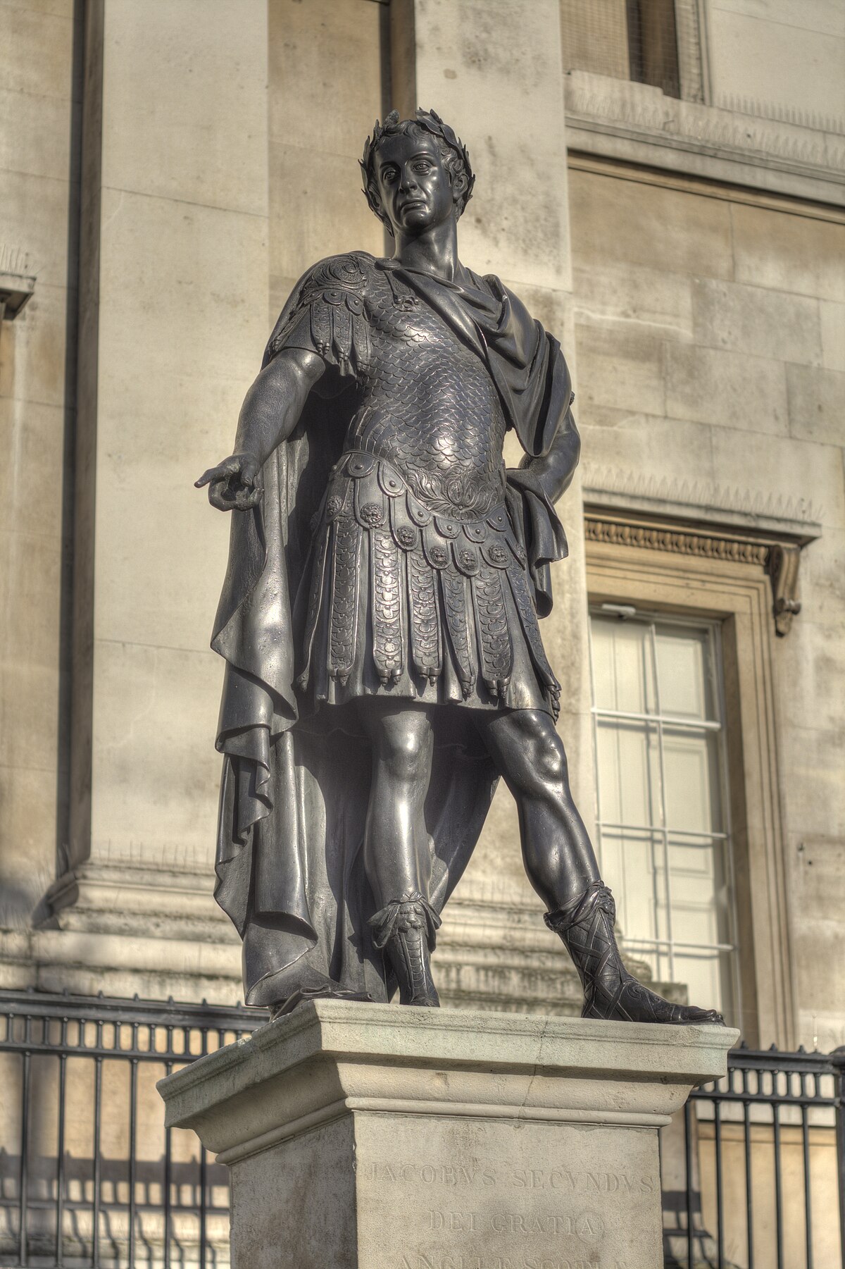 10 (lesser known) statues of English monarchs in London…2. King