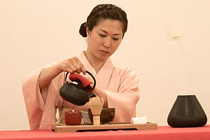 Japanese tea ceremony 20100502 Japan Matsuri 02.jpg
