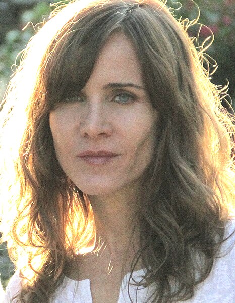 File:Jodi Wille, Los Angeles, CA, April 2012.JPG