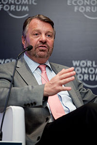 Jorge G. Castaneda - Forum economico mondiale sull'America Latina 2011.jpg