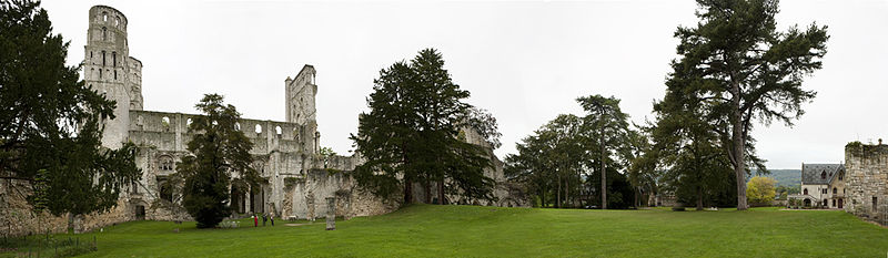 File:Jumièges, abbaye PM 06958.jpg