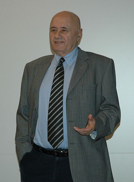 Karl Pfeifer 2008.jpg