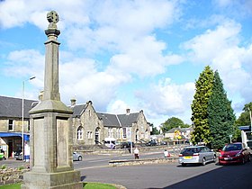 Kinross War Memorial - geograph.org.uk - 1449294.jpg